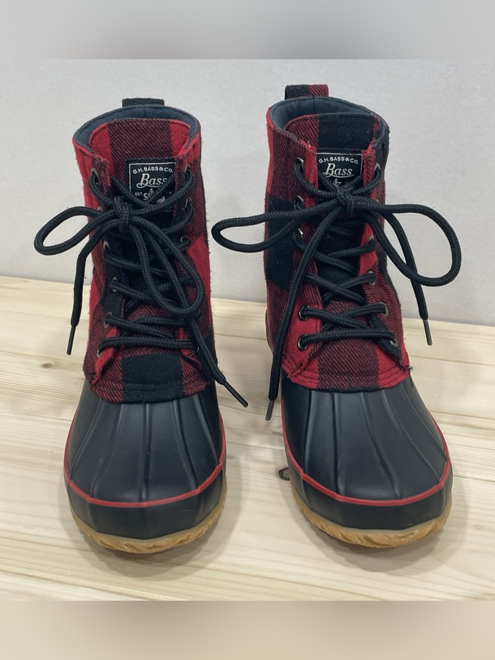 G.H. Bass & Co. Eastport Buffalo Check Plaid Rain Boots US 6M
